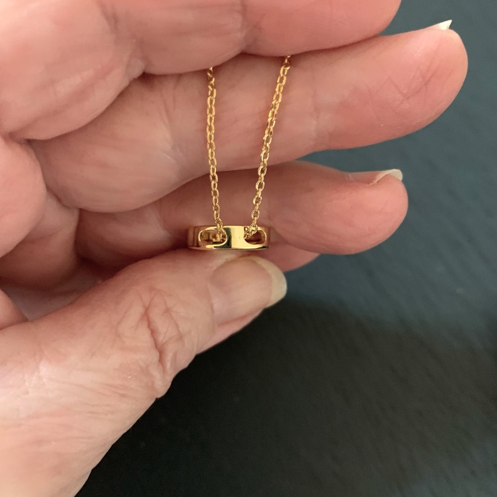 Cate & Chloe 18K Gold Plated Chrystal Pendant - Picture 5 of 9